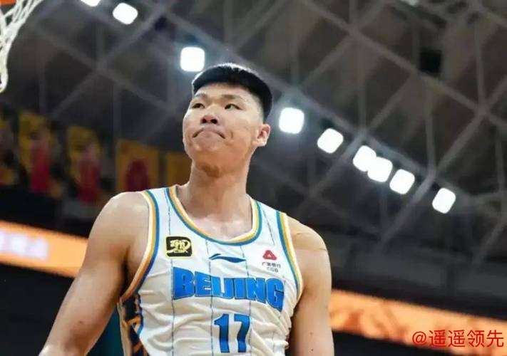 范子铭：赛前压力巨大 第四节拼抢篮板更多靠本能驱动